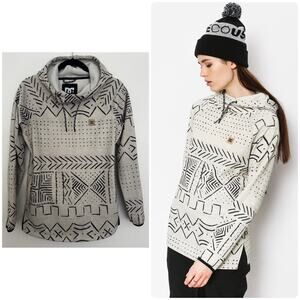 DC Shoes Salem Technical Hoodie in Silver Birch Mud Cloth